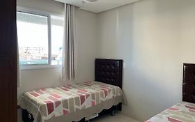 apartamento praia do morro - beira mar